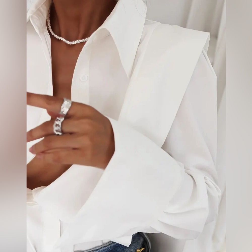 Black Elegant Solid Button Front Shirt - Flattering Lapel - Picture 8 of 8